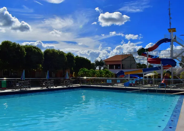 Apartamento Diroma Fiori Frente Para As Piscinas