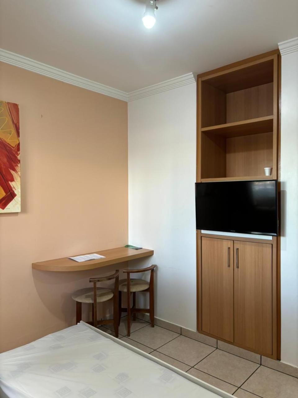 Apartment Diroma Fiori Frente As Piscinas Caldas Novas